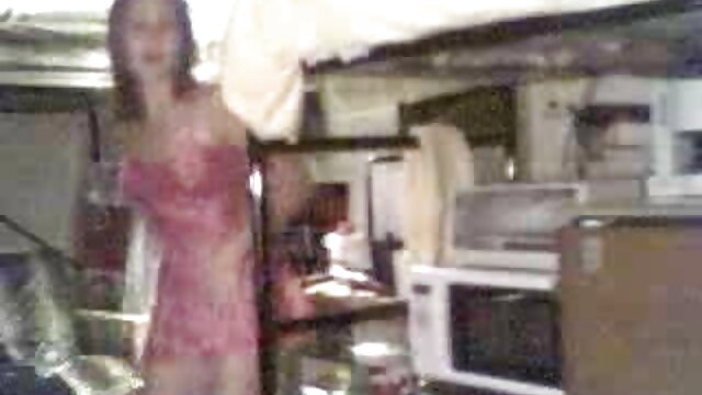 Deux video porno xxxl lesbiennes adultes baisent avec des bites en caoutchouc