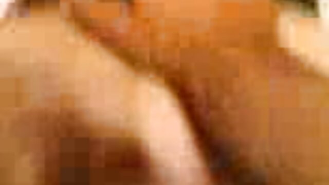 Après avoir pris une photo à la maison, il a soigneusement vidéos xxxx porno mis son boulon dans le capuchon de la larve